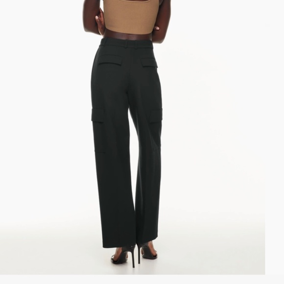 Babaton Sculpt Knit Squareneck cropped tank XS - Picture 3 of 7